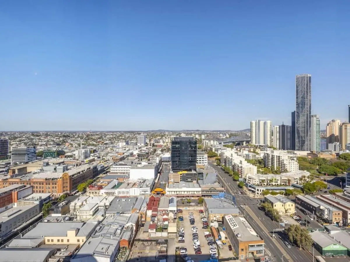 בריסביין Story Bridge And City View Skyhigh Luxe 2 Bed Unit אוסטרליה